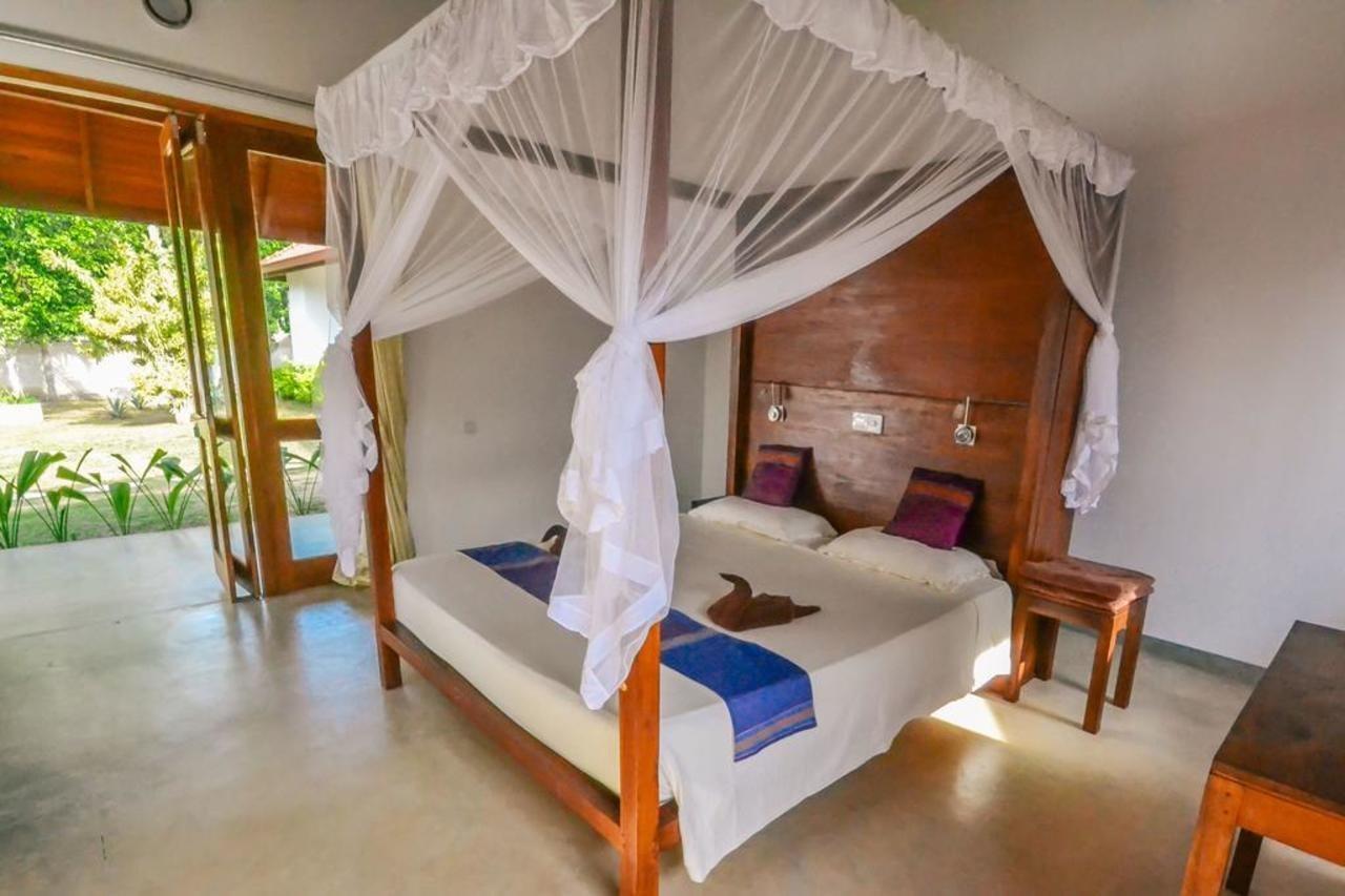 Sanjis The Seaside Cabanas Tangalle Bagian luar foto