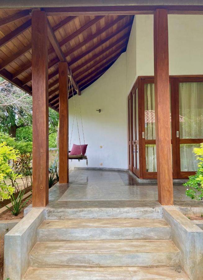 Sanjis The Seaside Cabanas Tangalle Bagian luar foto