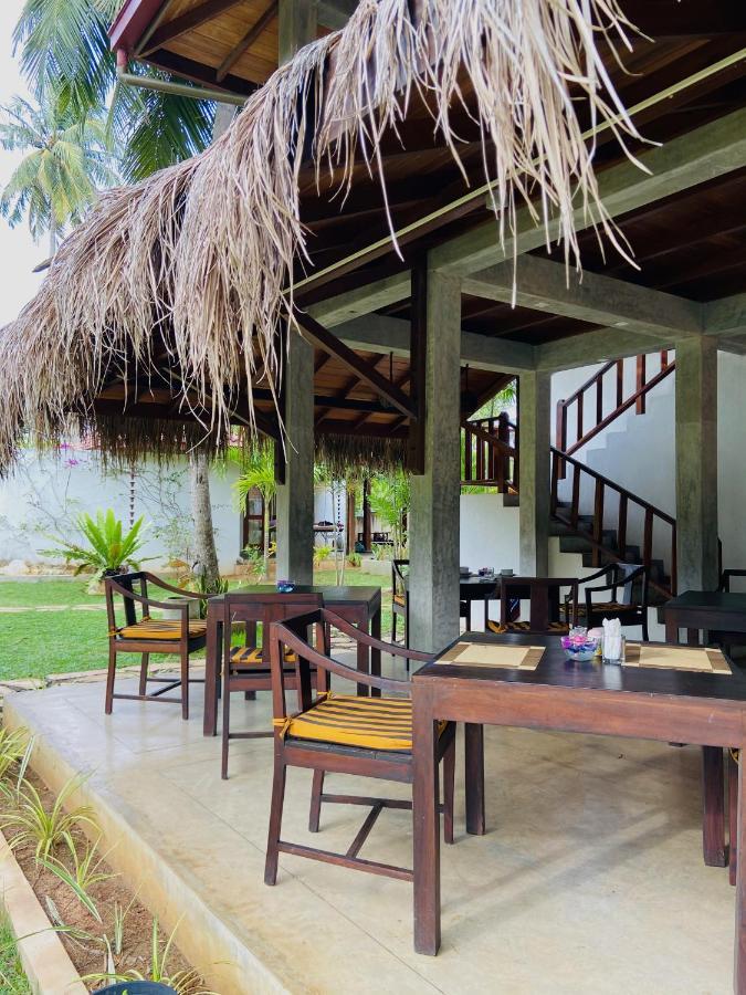 Sanjis The Seaside Cabanas Tangalle Bagian luar foto